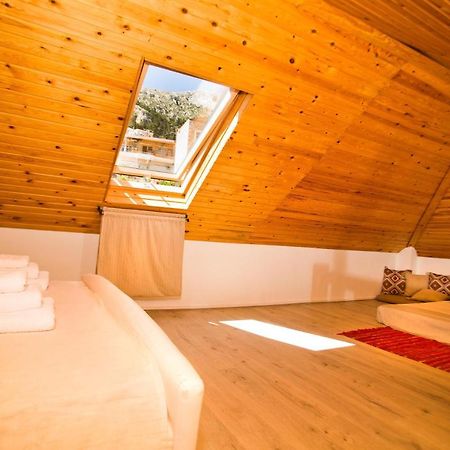 Spongkalya Apartment II Kalymnos Town Екстер'єр фото